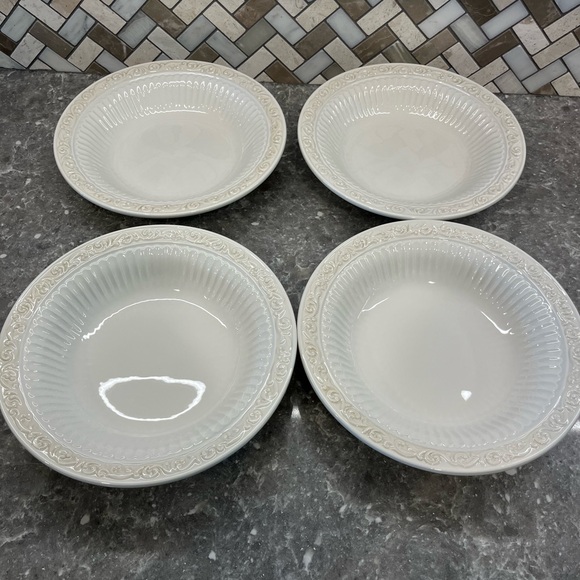 Set of 2 Lenox Butler’s Pantry pasta bowls - Picture 4 of 6